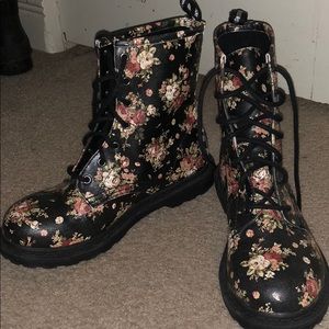 Floral boots